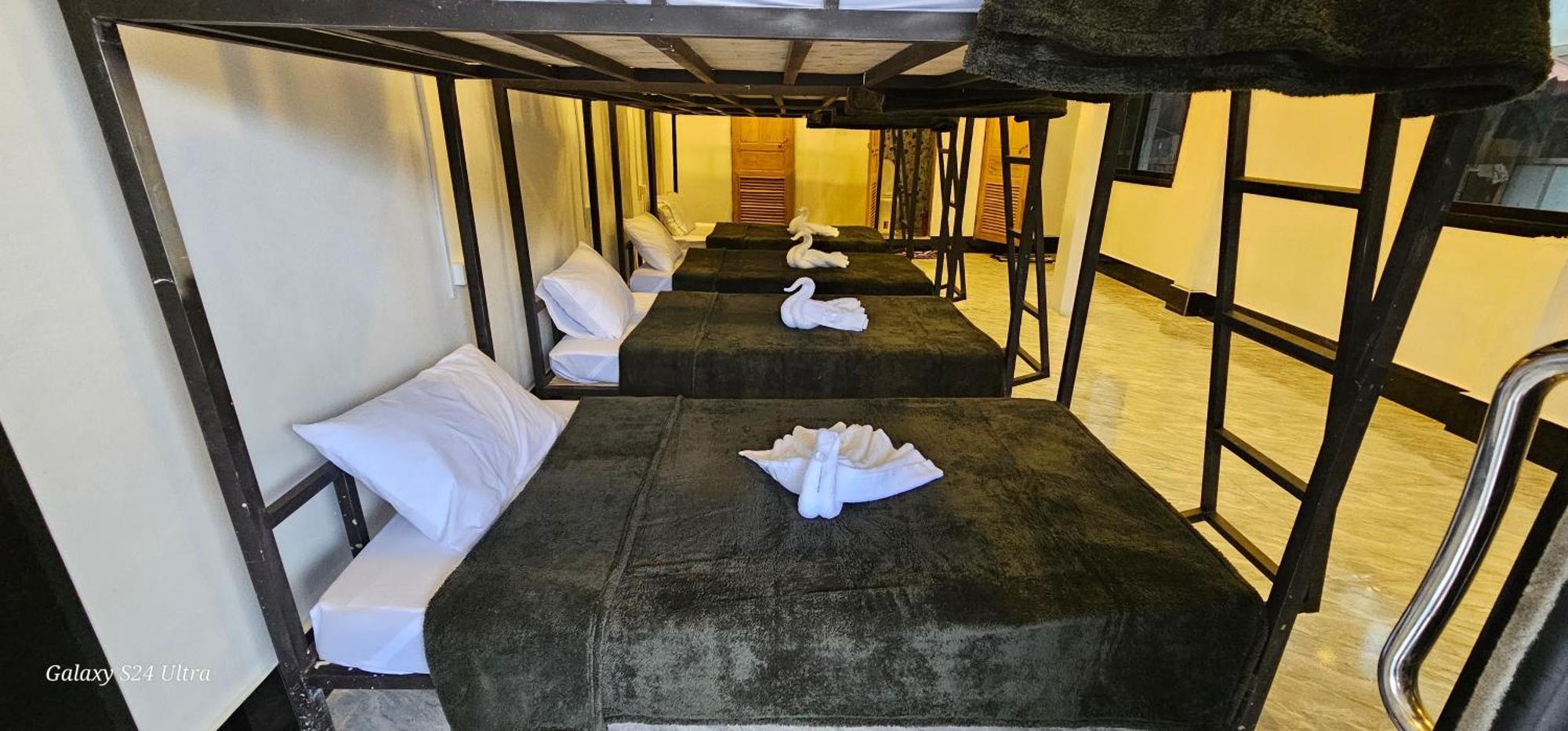 Inn Riverside Hostel Pb Muang Pakbèng المظهر الخارجي الصورة