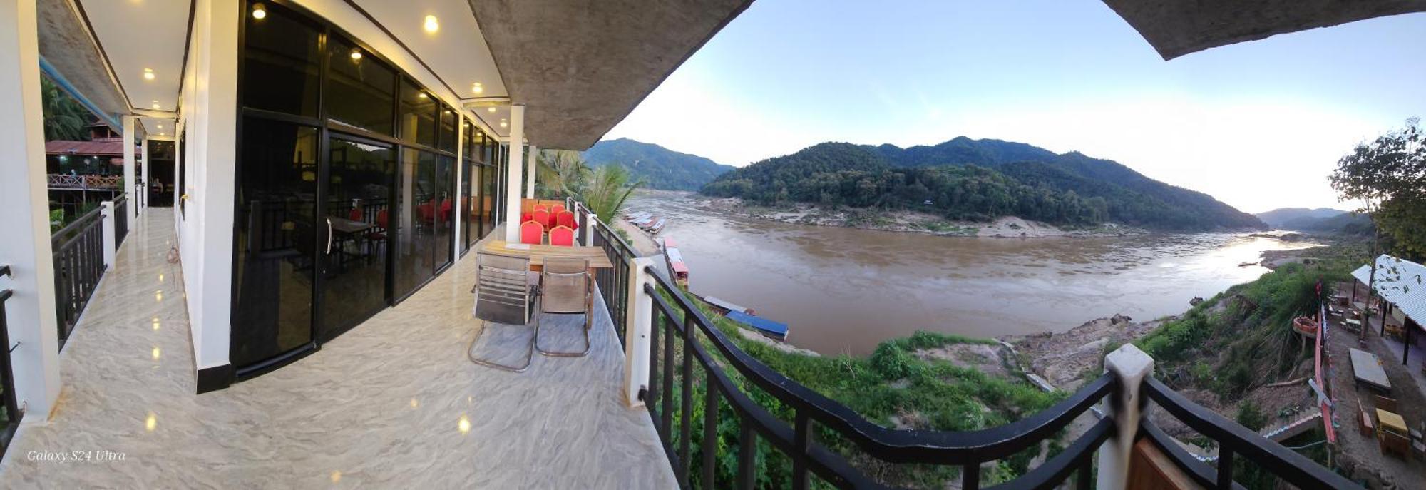Inn Riverside Hostel Pb Muang Pakbèng المظهر الخارجي الصورة