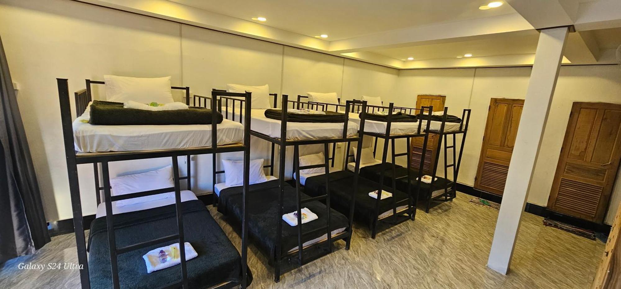 Inn Riverside Hostel Pb Muang Pakbèng المظهر الخارجي الصورة